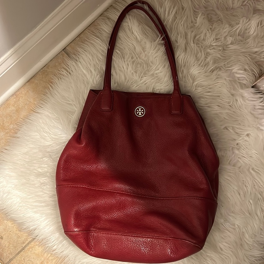 Tory Burch shoulder bag for sale!